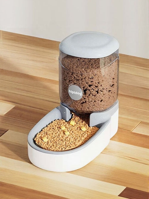 Distributeur d'aliments pour animaux